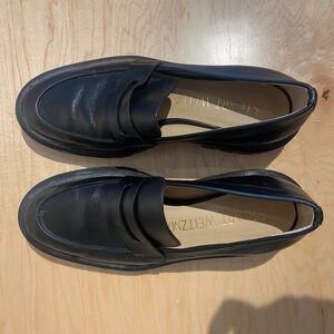 Stuart Weitzman almond-toe leather loafers - size 6
